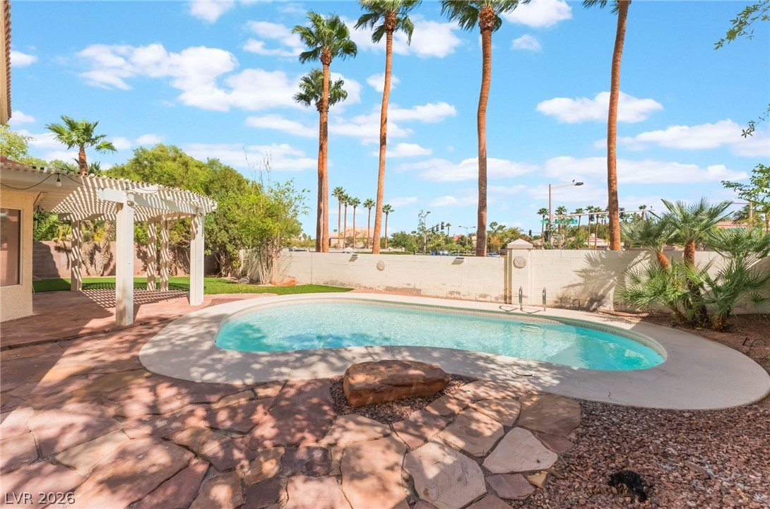 2100 Desert Peak Road Property Photo 43