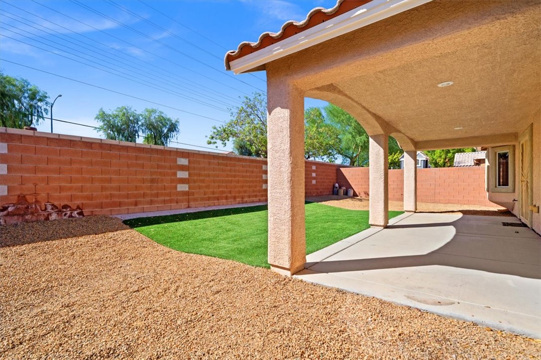 6217 Double Oak Street Property Photo 3
