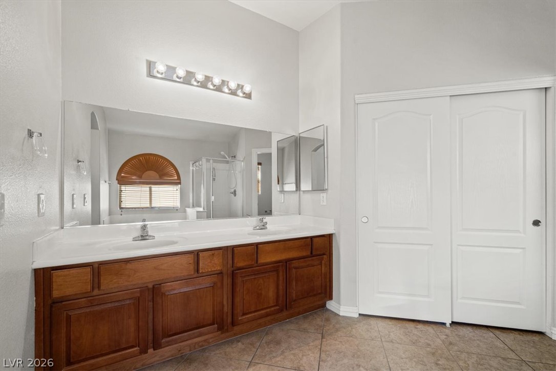6217 Double Oak Street Property Photo 12