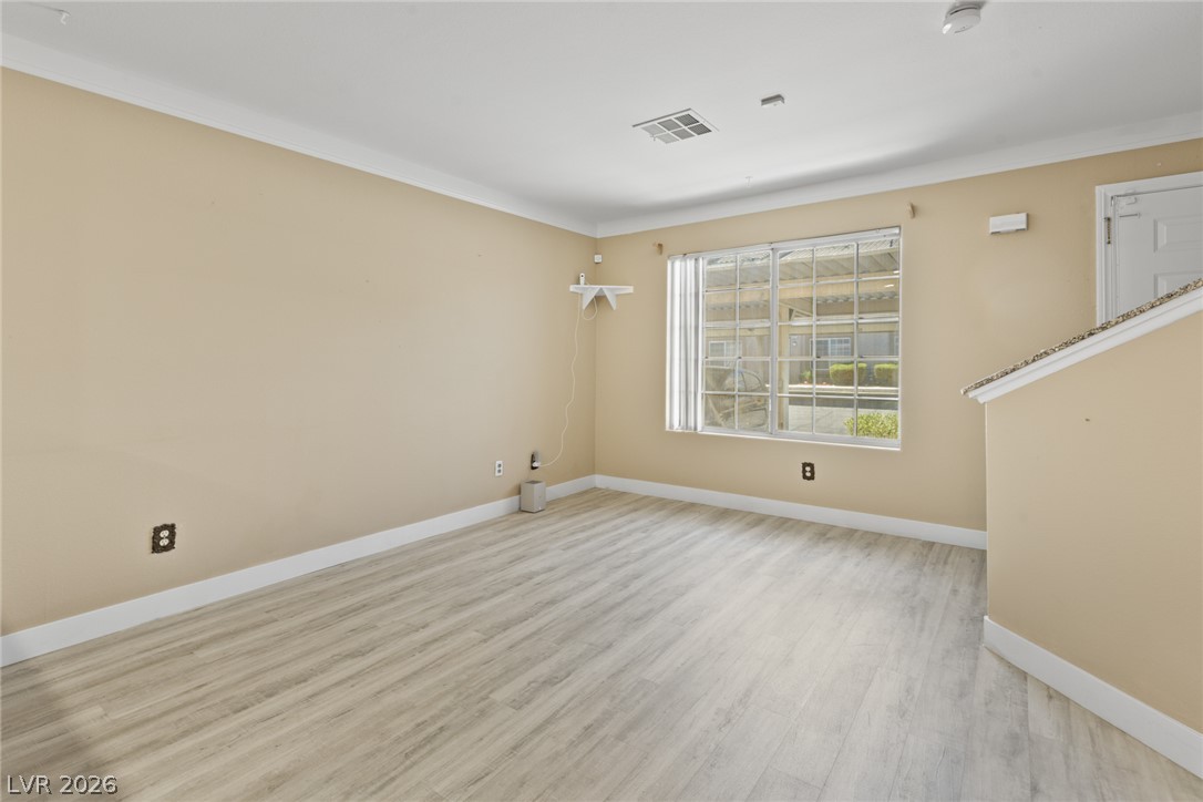 2205 Sleepy Court Property Photo 11