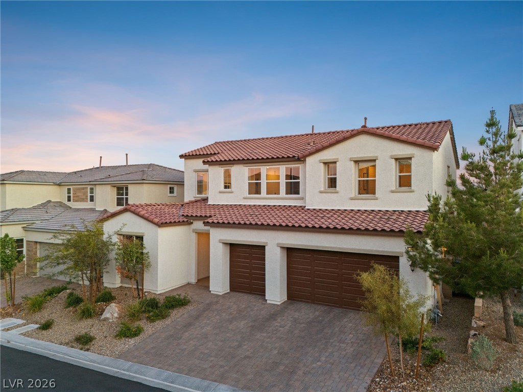 10125 Sequoia Glen Avenue Property Photo 2
