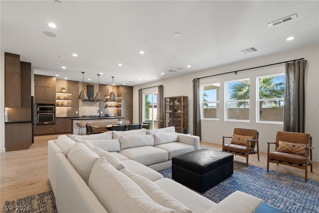 10125 Sequoia Glen Avenue Property Photo 23