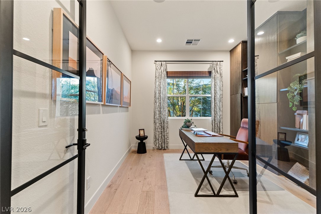 10125 Sequoia Glen Avenue Property Photo 33