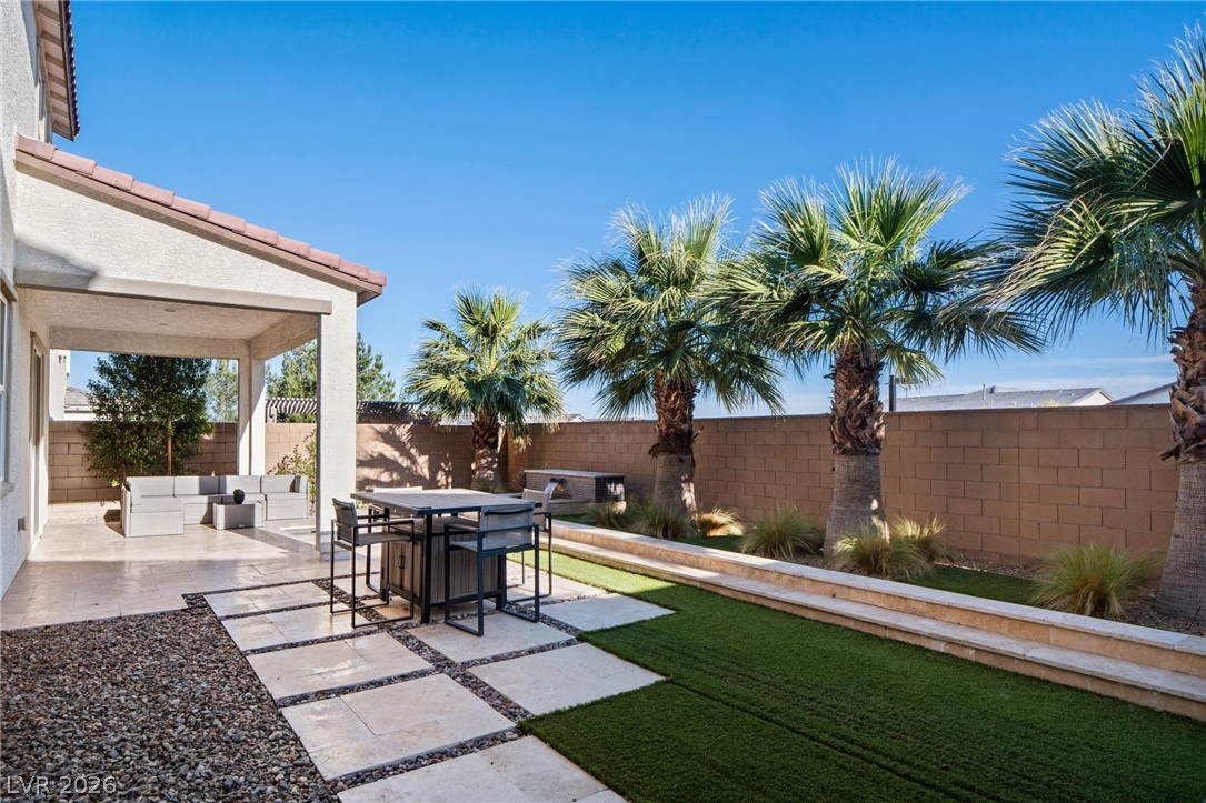 10125 Sequoia Glen Avenue Property Photo 39