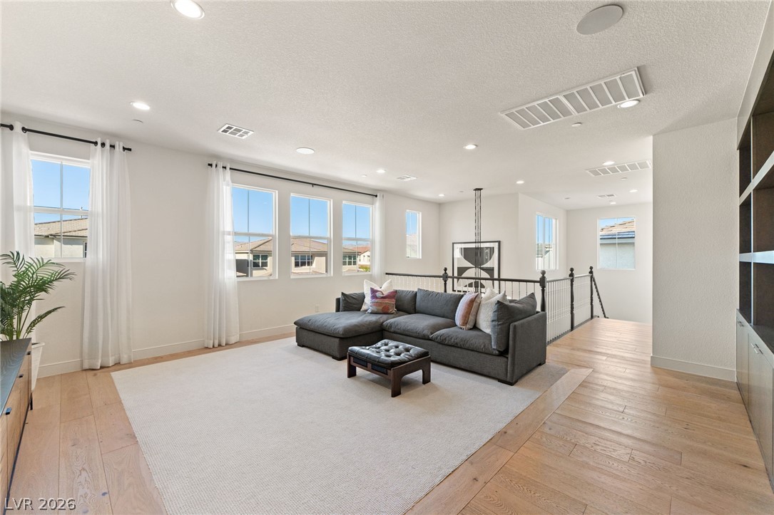 10125 Sequoia Glen Avenue Property Photo 46