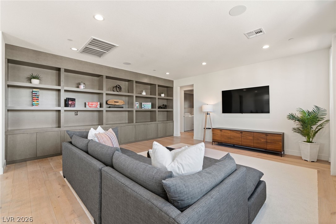 10125 Sequoia Glen Avenue Property Photo 49