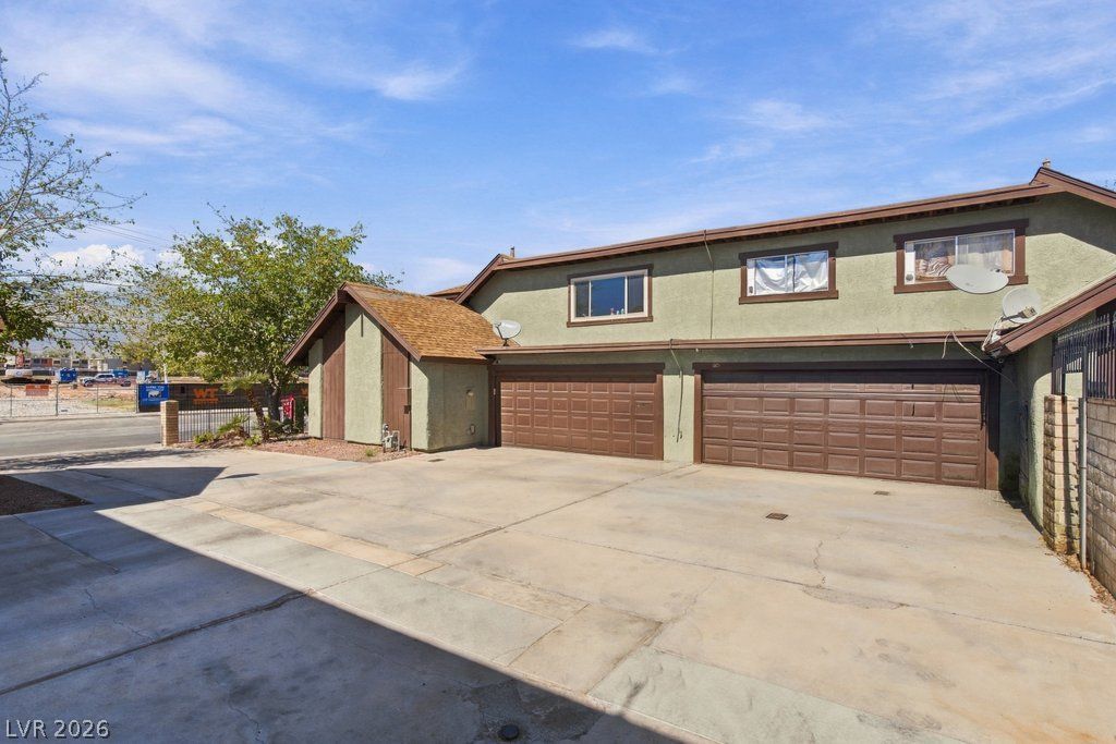 3178 Cameron Street Property Photo 1