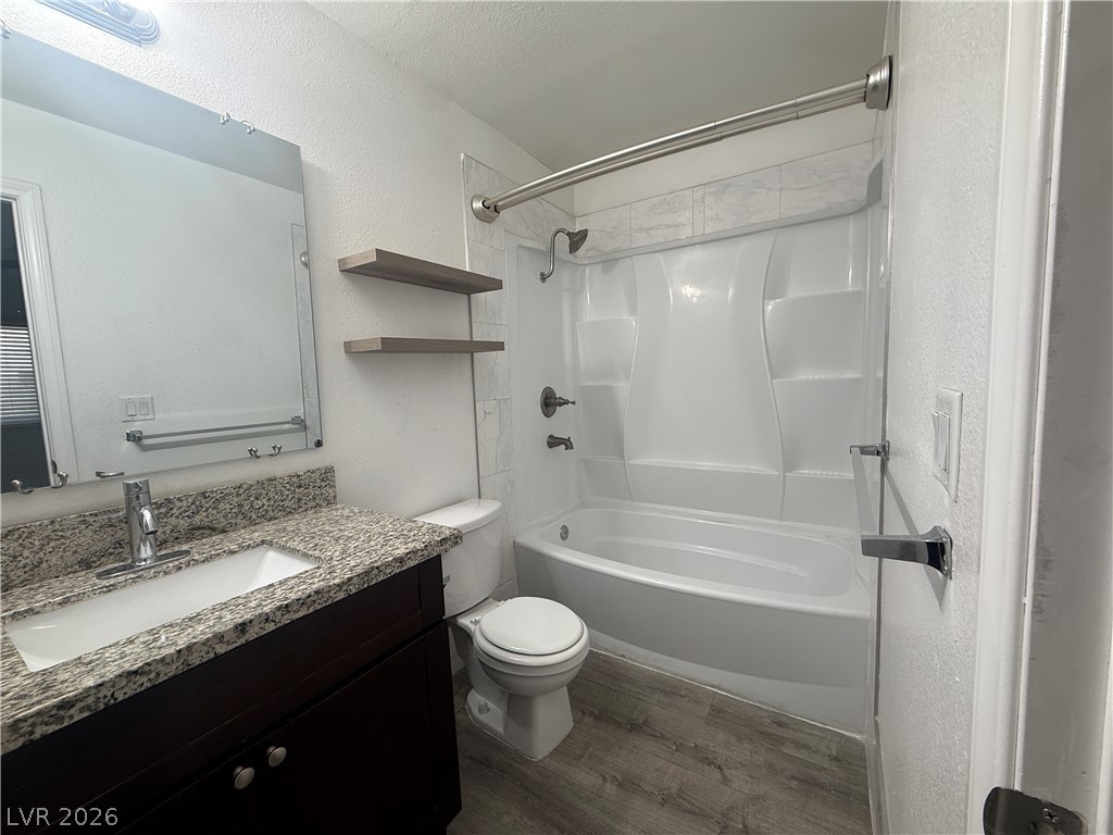 6208 Ilanos Lane Lane B Property Photo 9