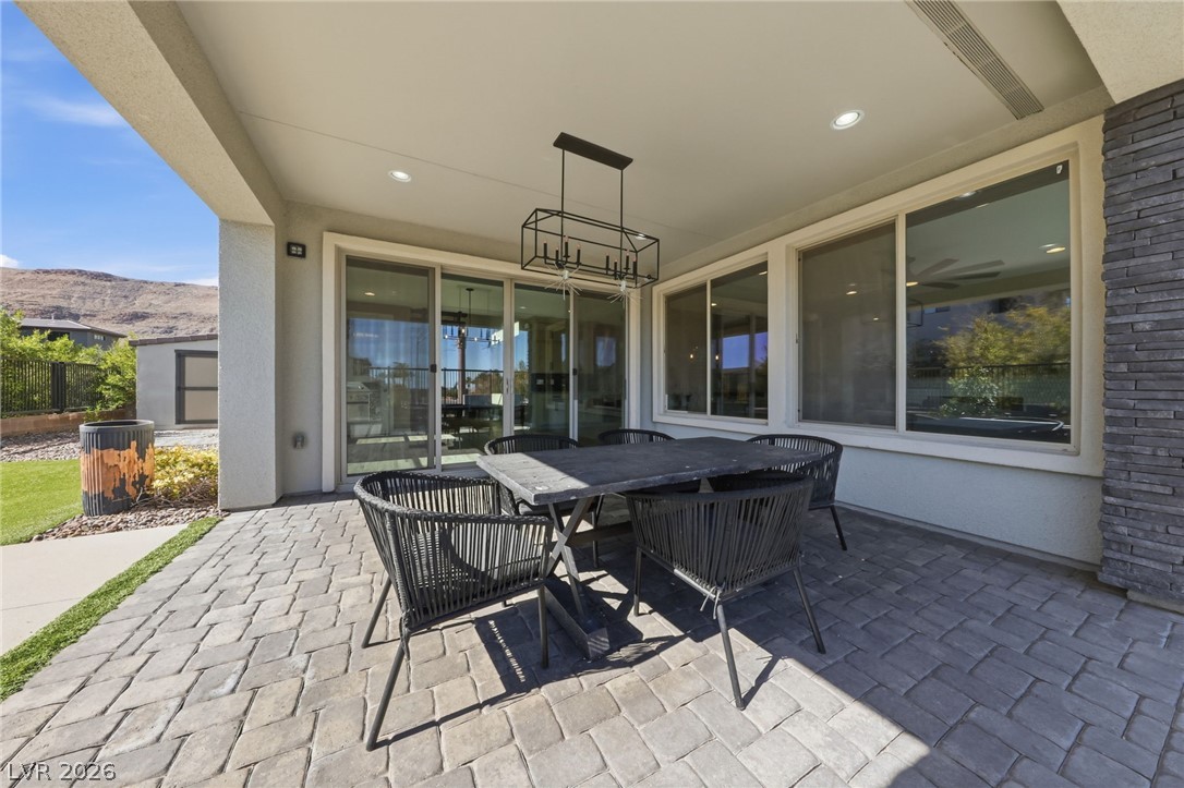 6044 Andezano Drive Property Photo 18