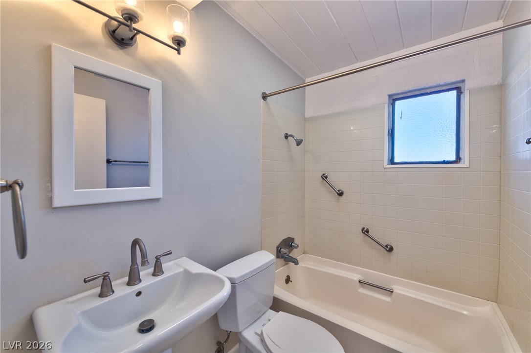 612 Stanford Street Property Photo 11