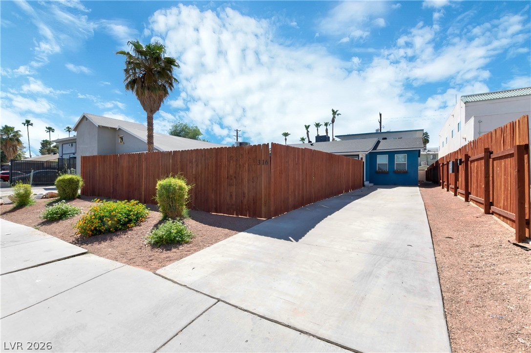 316 11th Street Property Photo 2