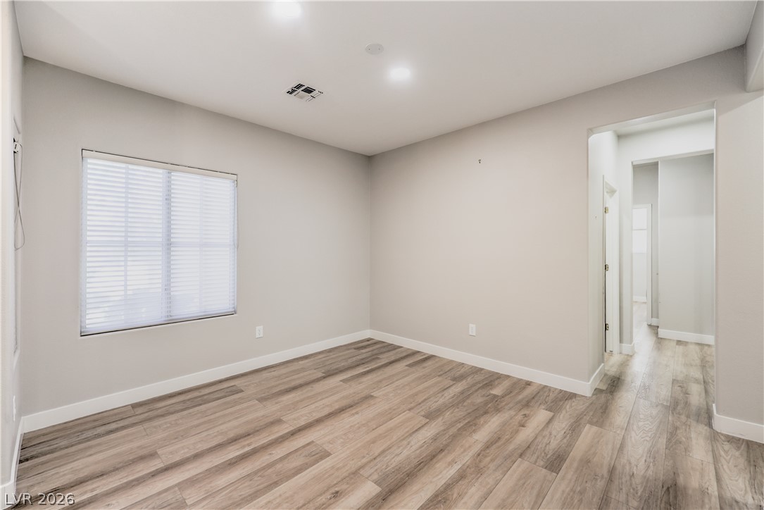 3017 Walnut Park Court Property Photo 5