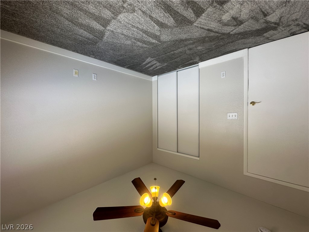 9732 Silver Dusk Court Property Photo 7