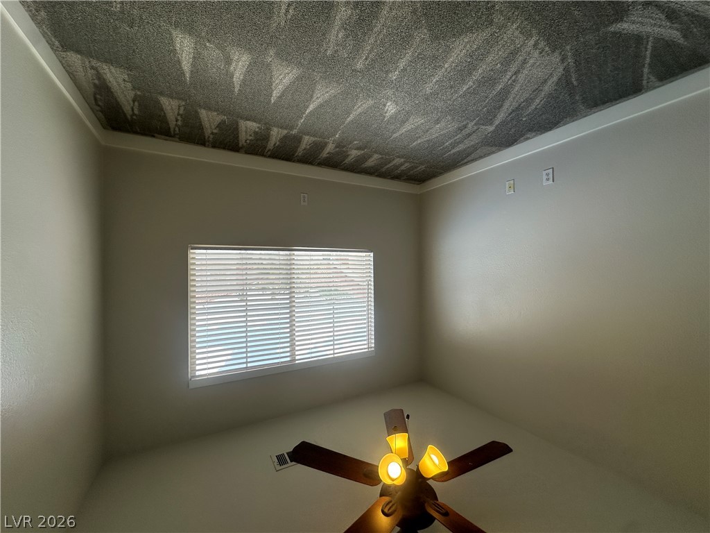 9732 Silver Dusk Court Property Photo 8
