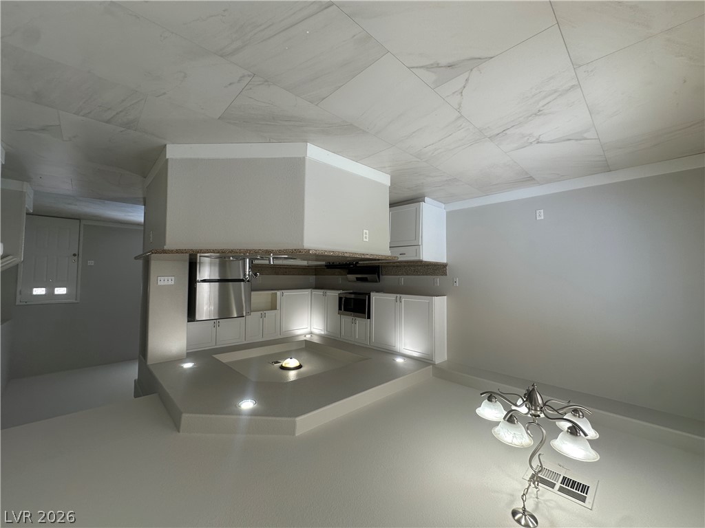 9732 Silver Dusk Court Property Photo 19