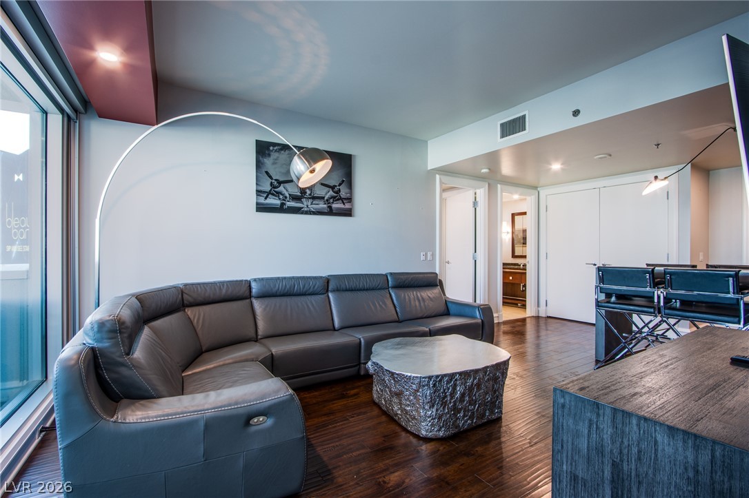 2700 Las Vegas Boulevard 1507 Property Photo 10