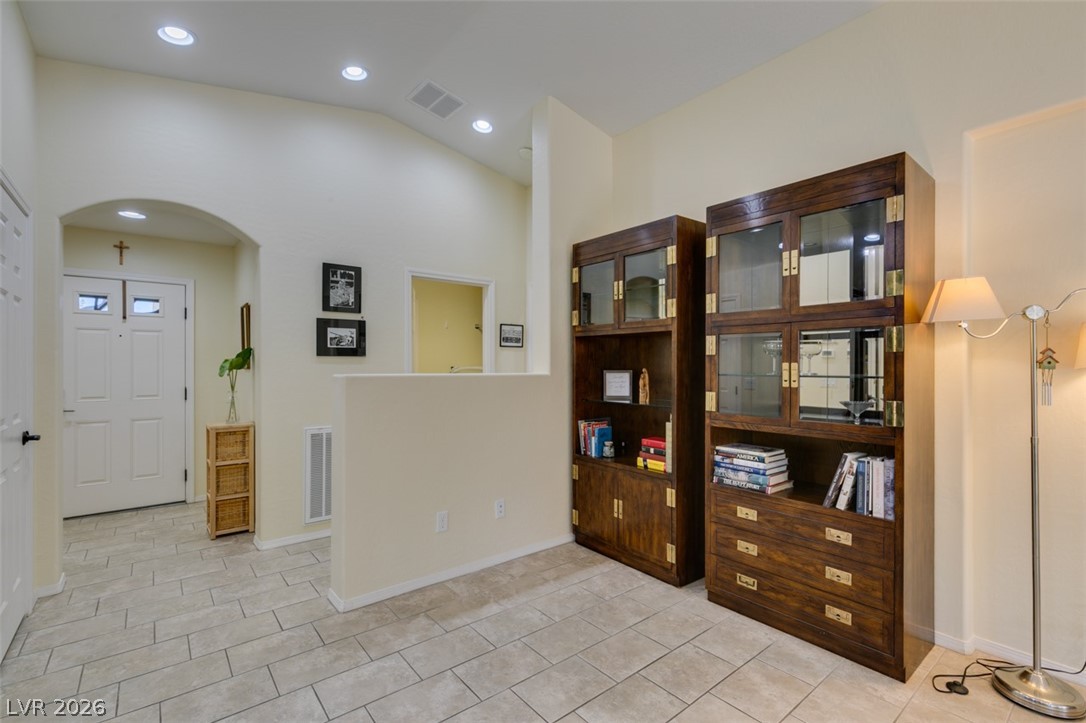 5913 Sammarra Street Property Photo 11