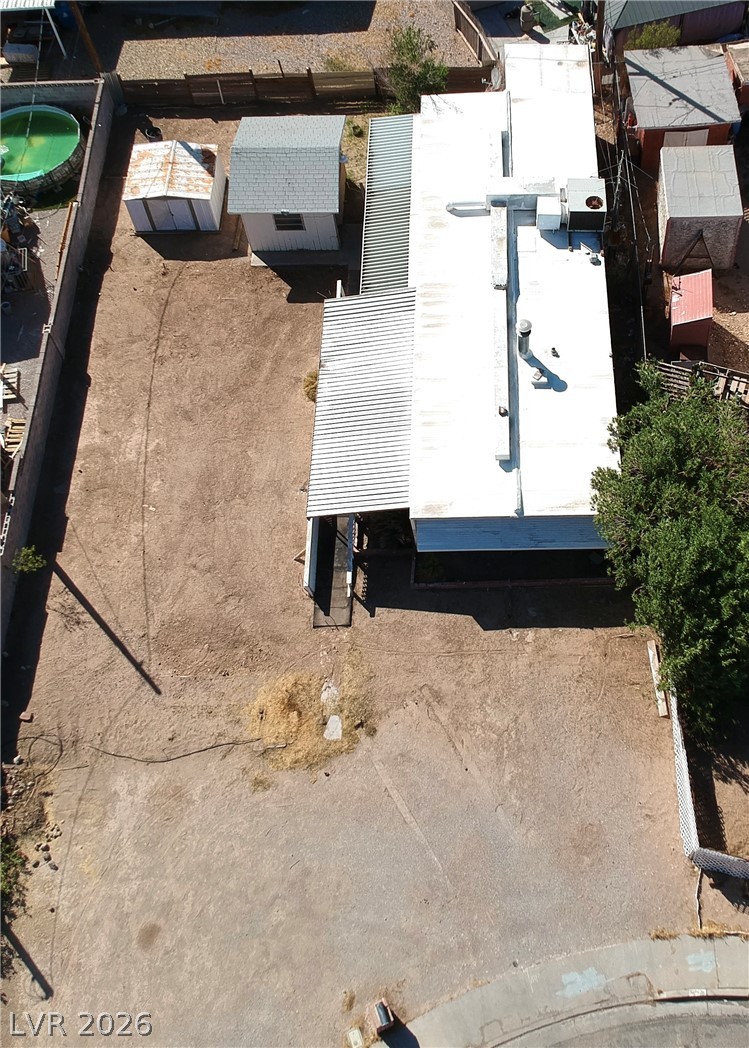 2029 College Circle Property Photo 4