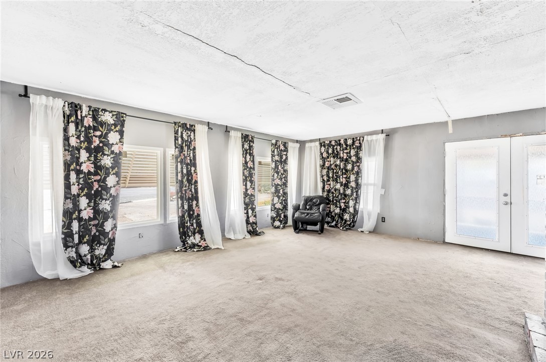 2029 College Circle Property Photo 13