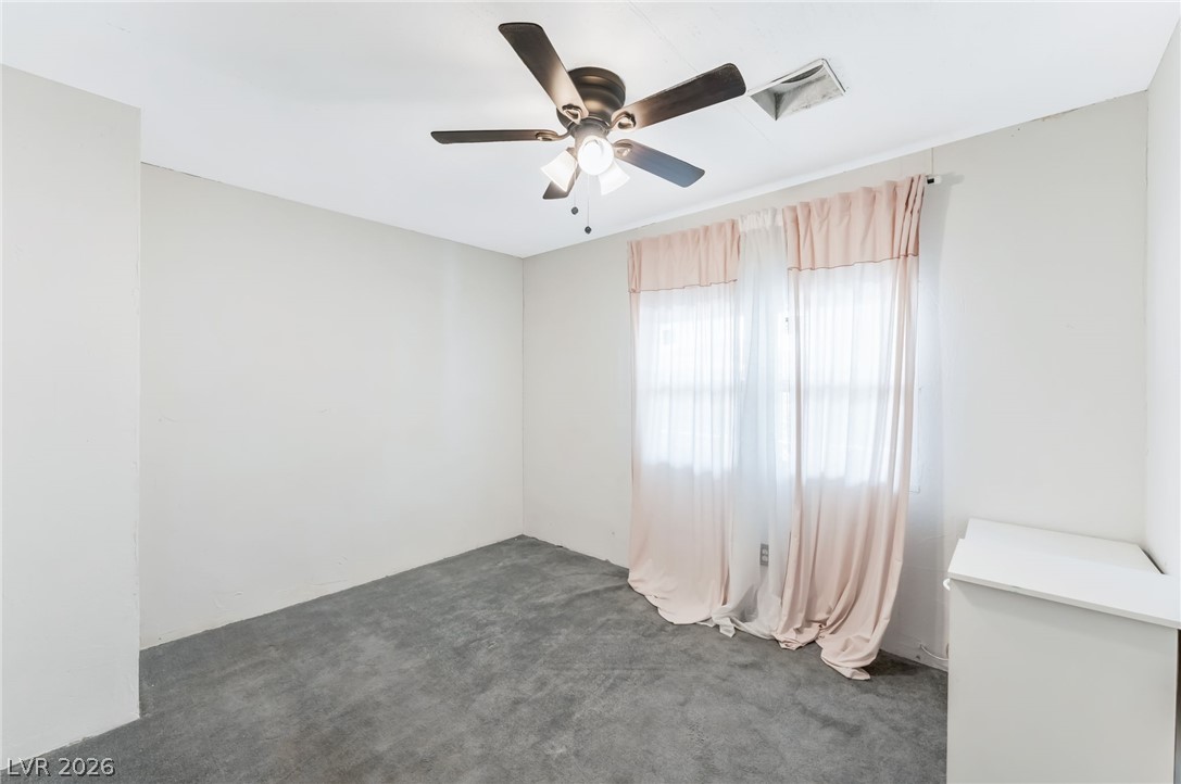 2029 College Circle Property Photo 19