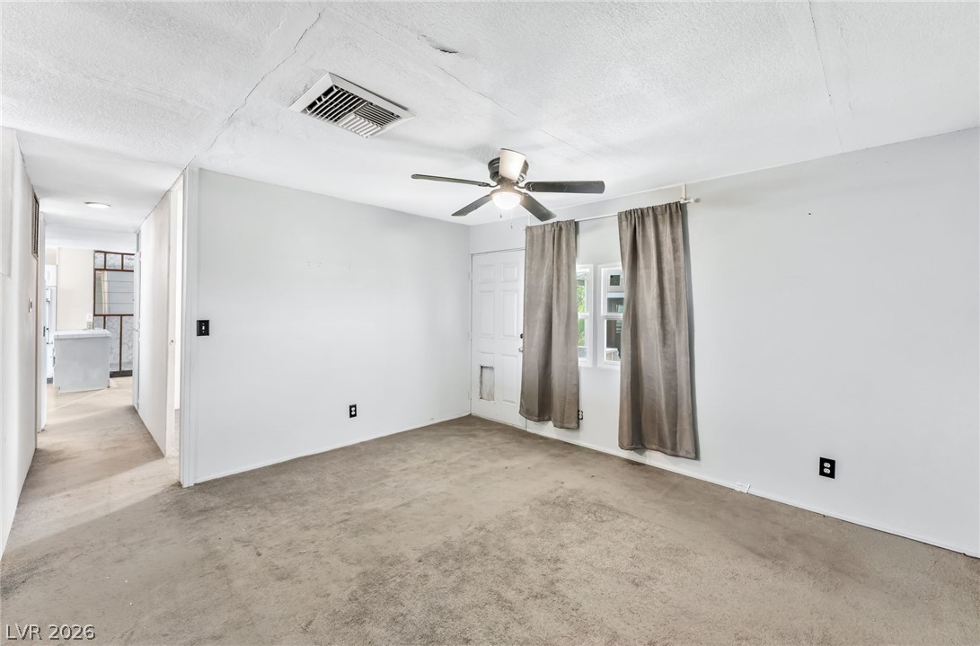 2029 College Circle Property Photo 21