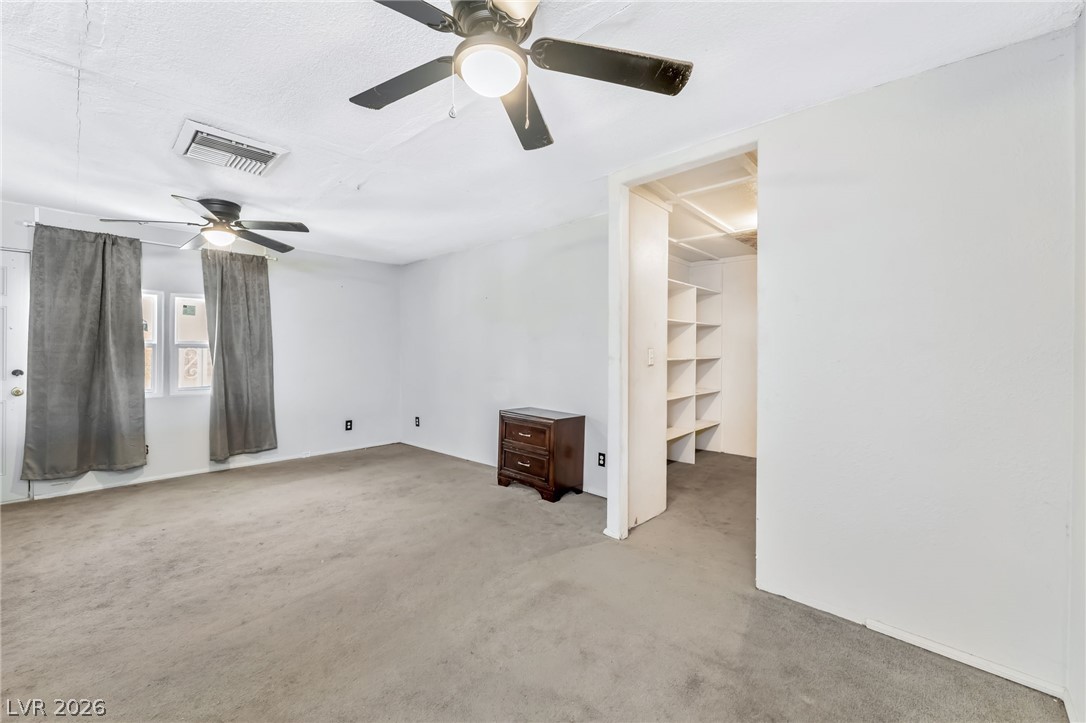 2029 College Circle Property Photo 22