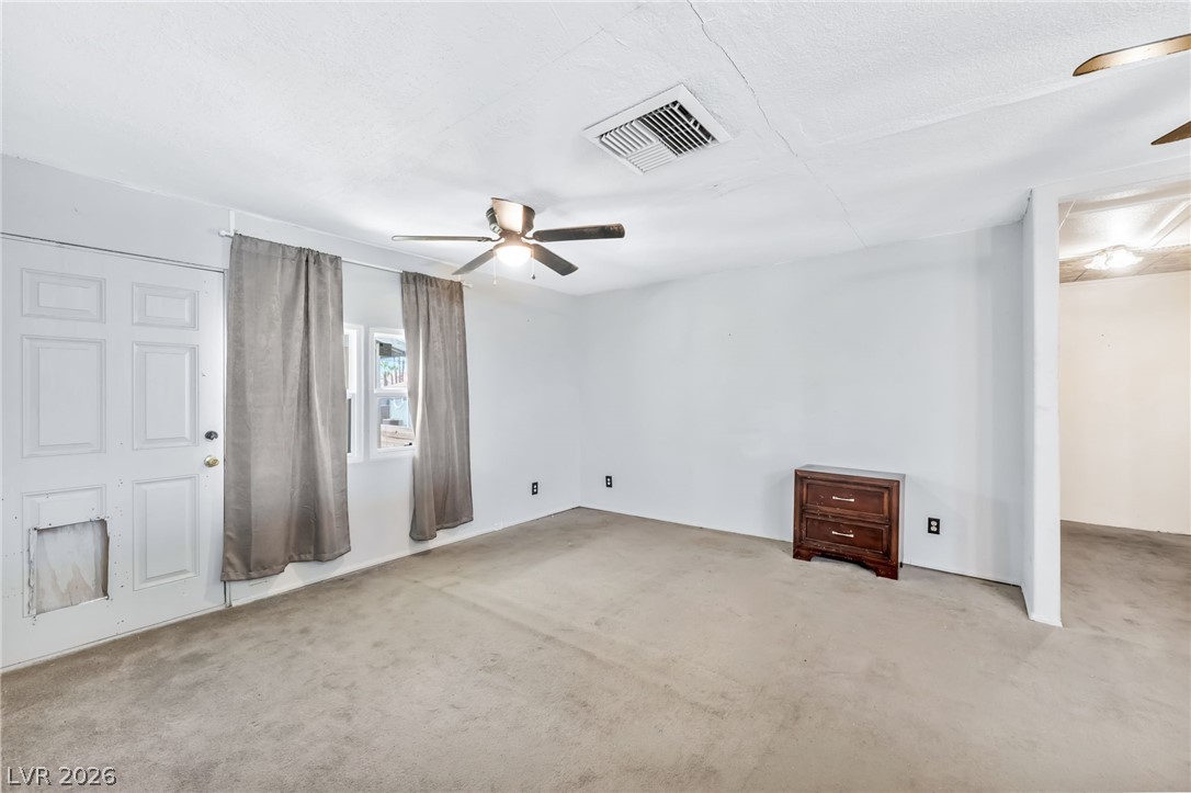 2029 College Circle Property Photo 23