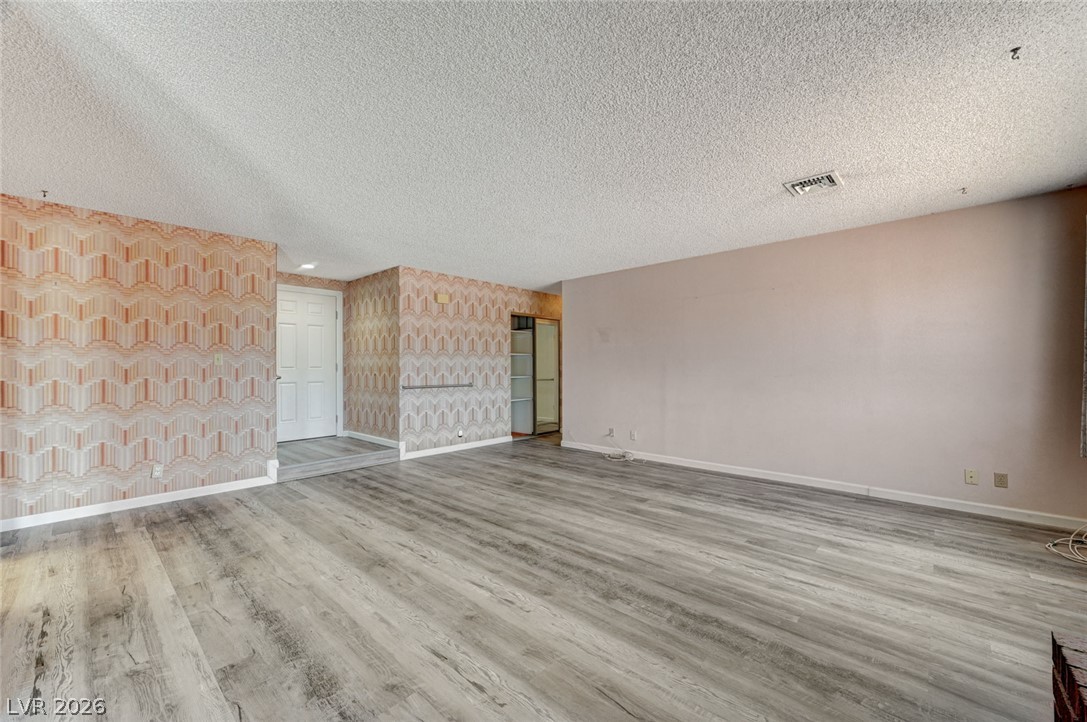 3660 Thom Boulevard Property Photo 11