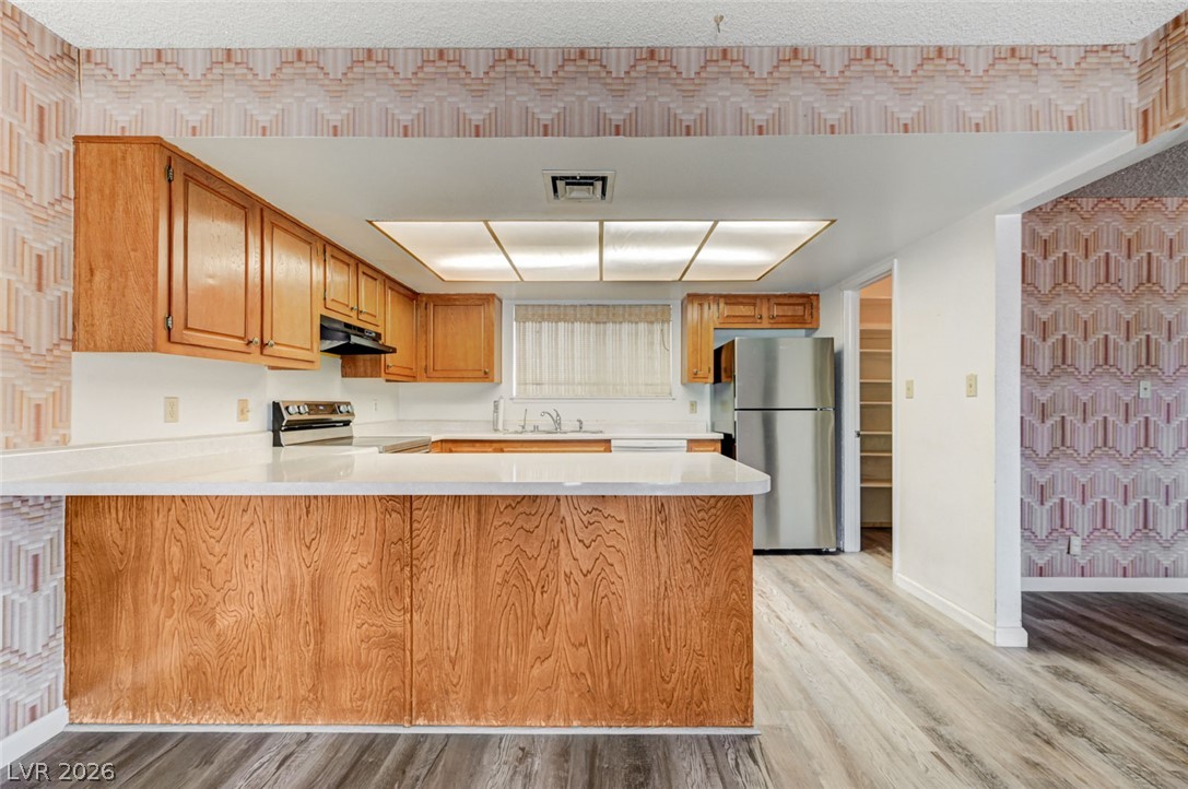3660 Thom Boulevard Property Photo 17