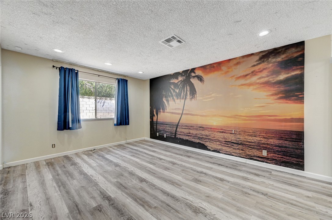 3660 Thom Boulevard Property Photo 27