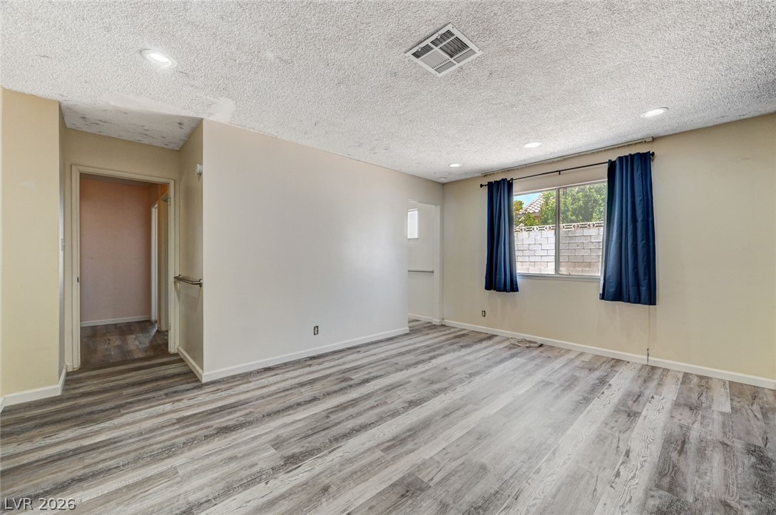 3660 Thom Boulevard Property Photo 28