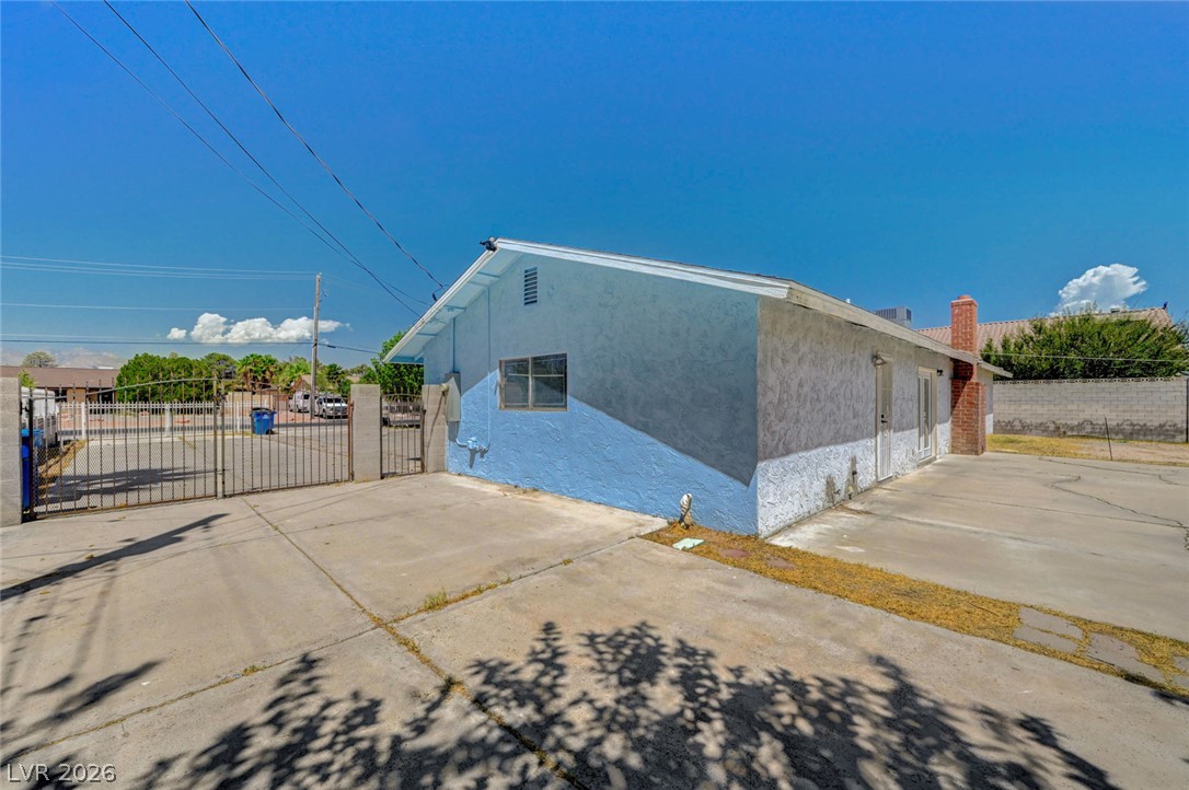 3660 Thom Boulevard Property Photo 40