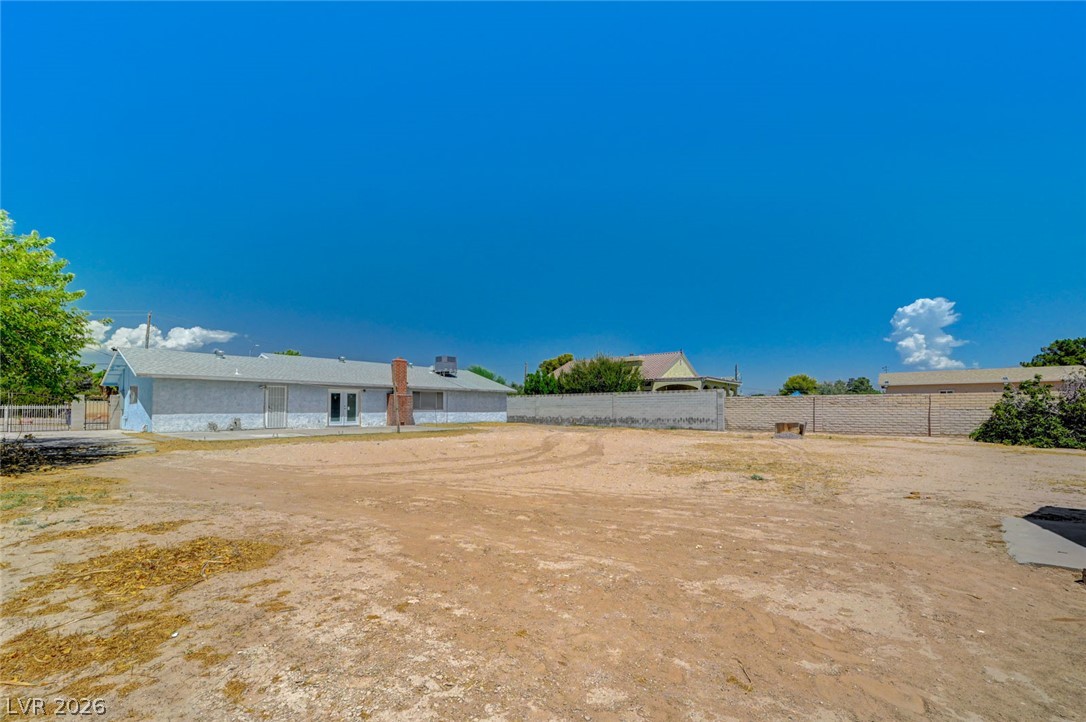 3660 Thom Boulevard Property Photo 42