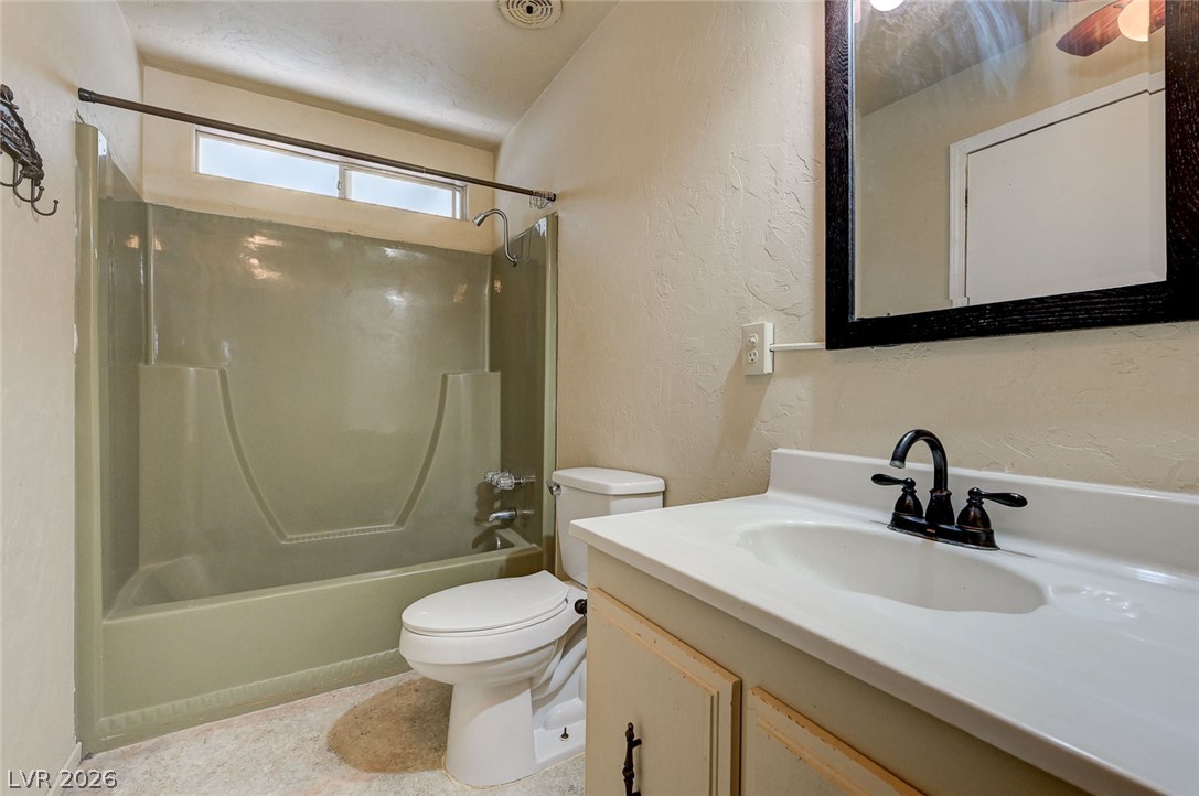 1017 El Camino Circle Property Photo 37