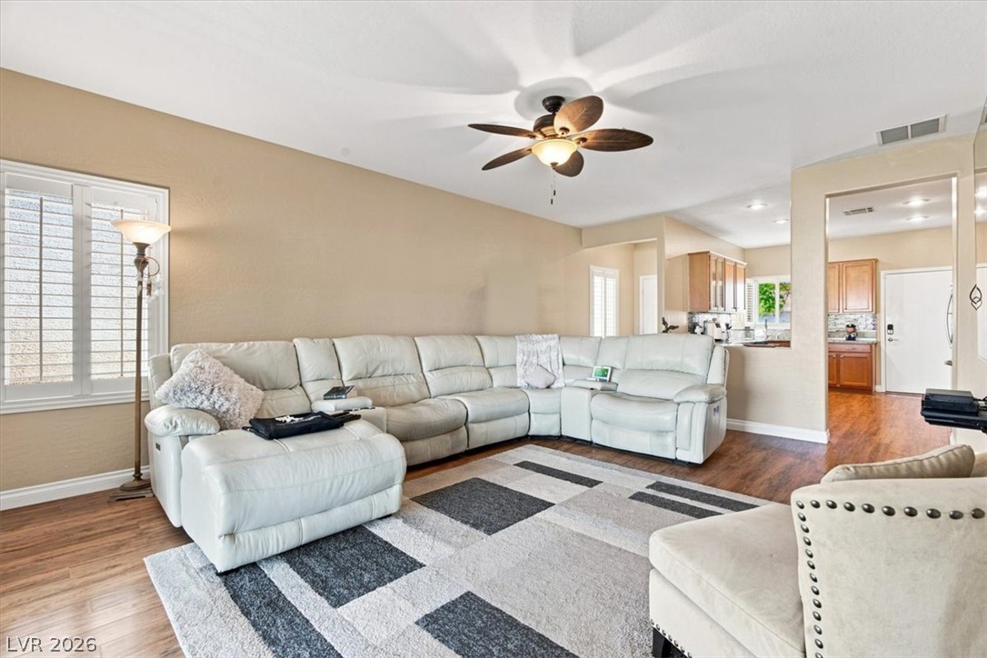 7374 Grassquit Street Property Photo 15