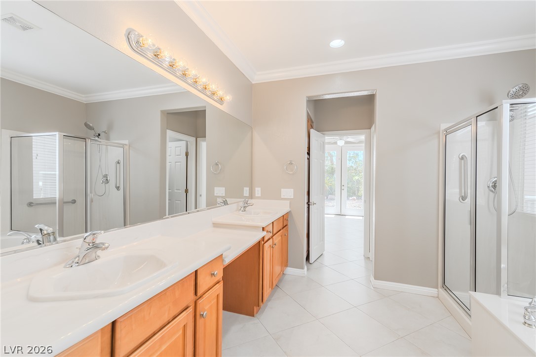10227 Donde Avenue Property Photo 19