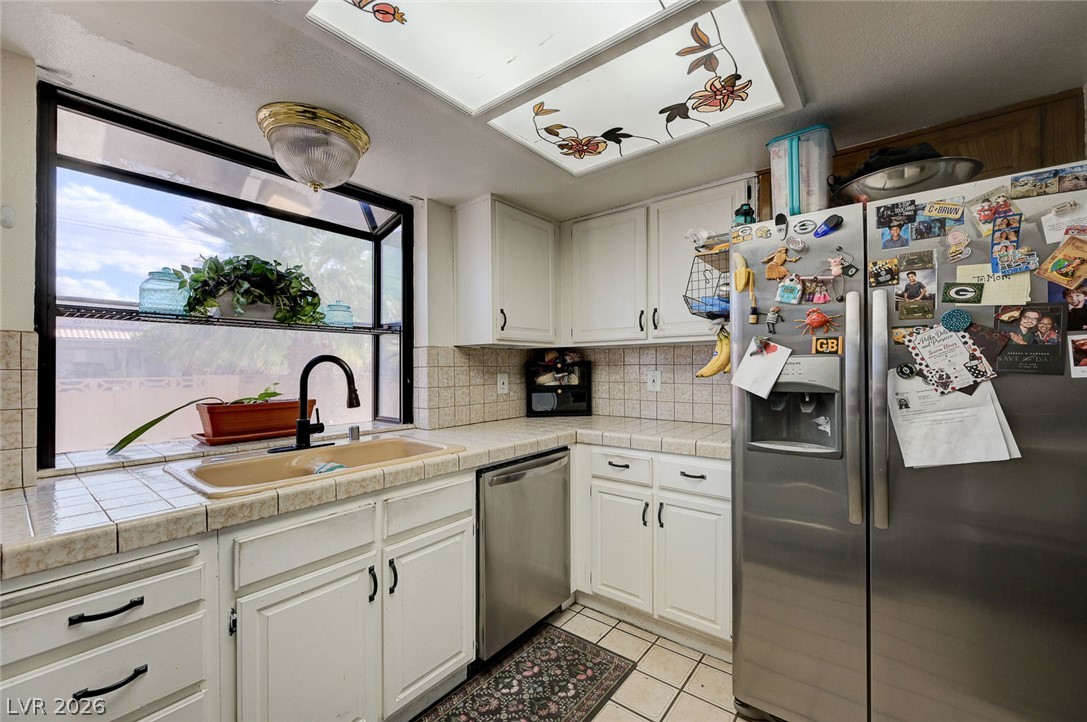 3363 Vema Drive Property Photo 4