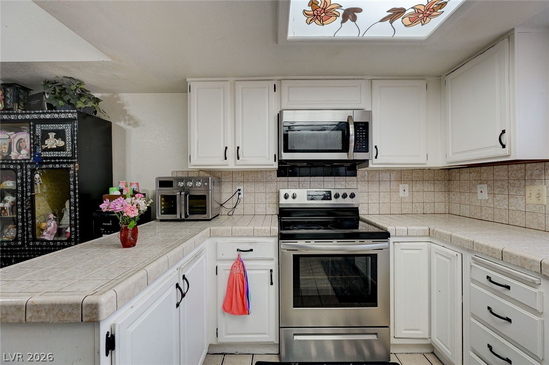 3363 Vema Drive Property Photo 11