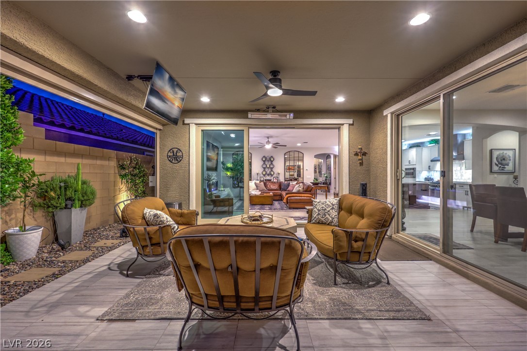 8265 Skye Peak Street Property Photo 40