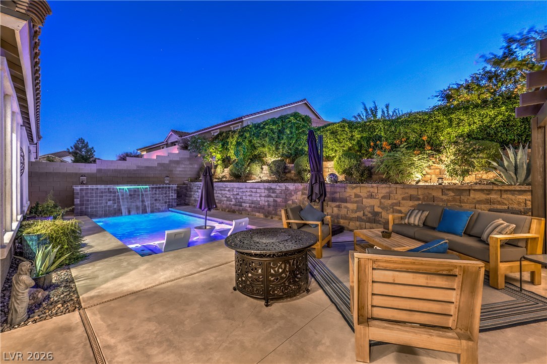 8265 Skye Peak Street Property Photo 42