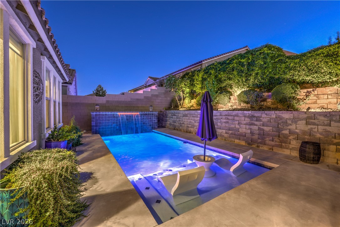 8265 Skye Peak Street Property Photo 47