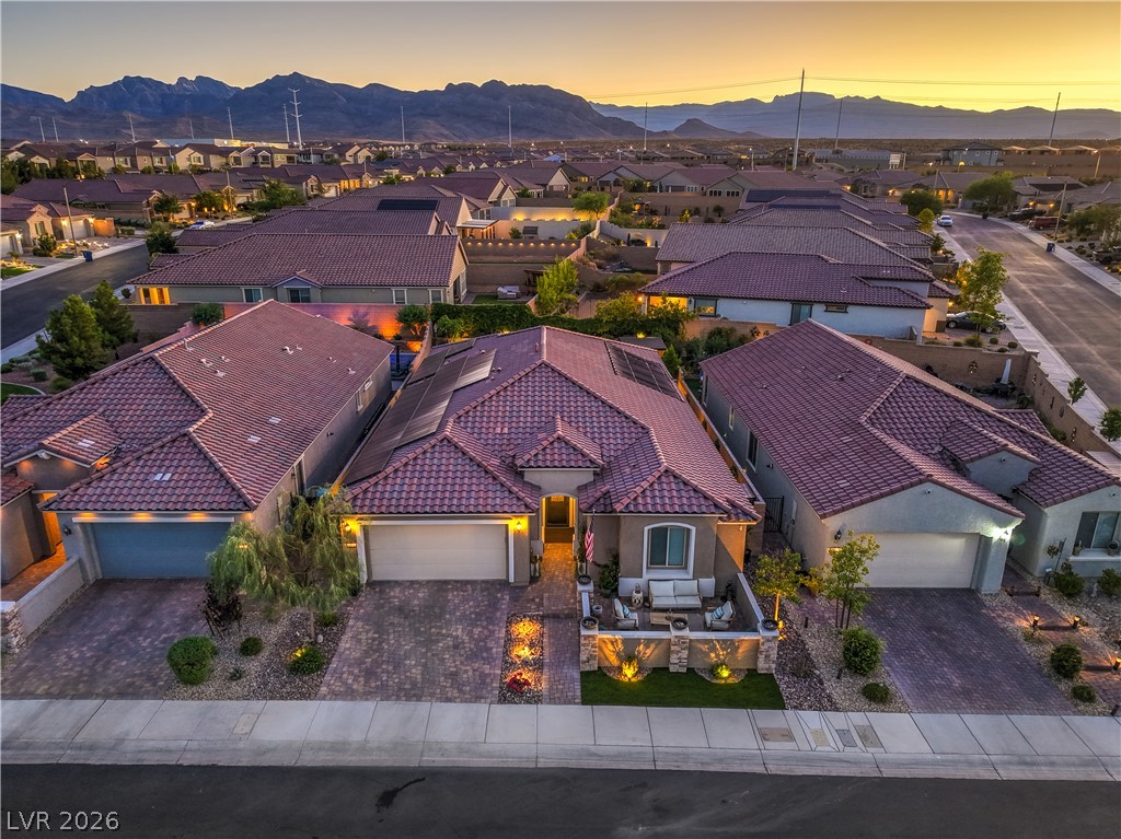 8265 Skye Peak Street Property Photo 50