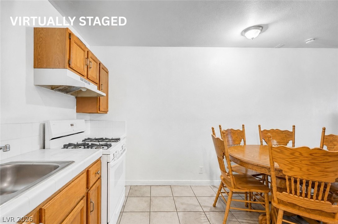 3712 Loyola Street Property Photo 9