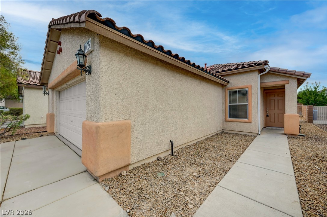 11051 Alora Street Property Photo 2