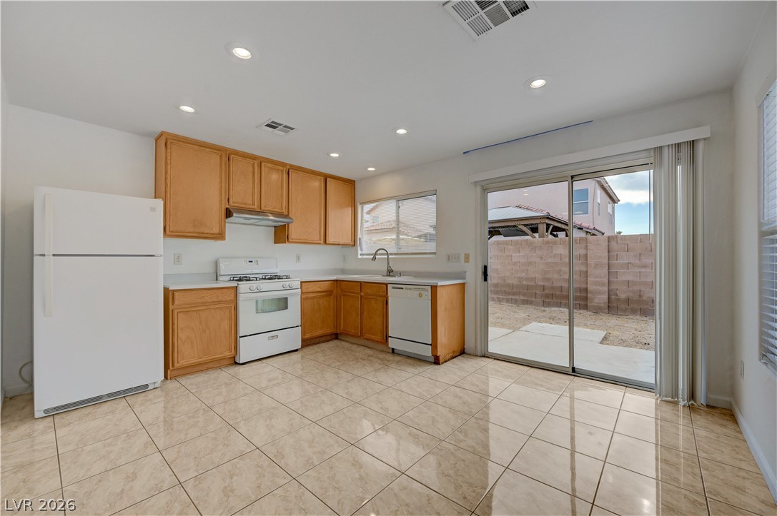 11051 Alora Street Property Photo 6
