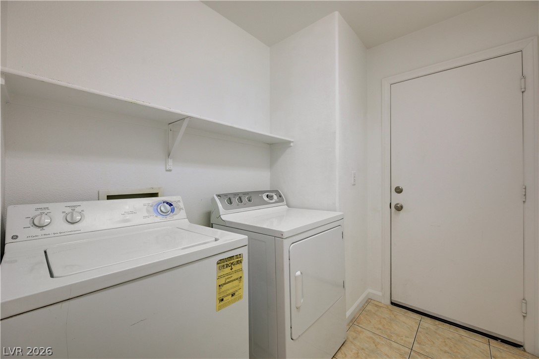 11051 Alora Street Property Photo 17