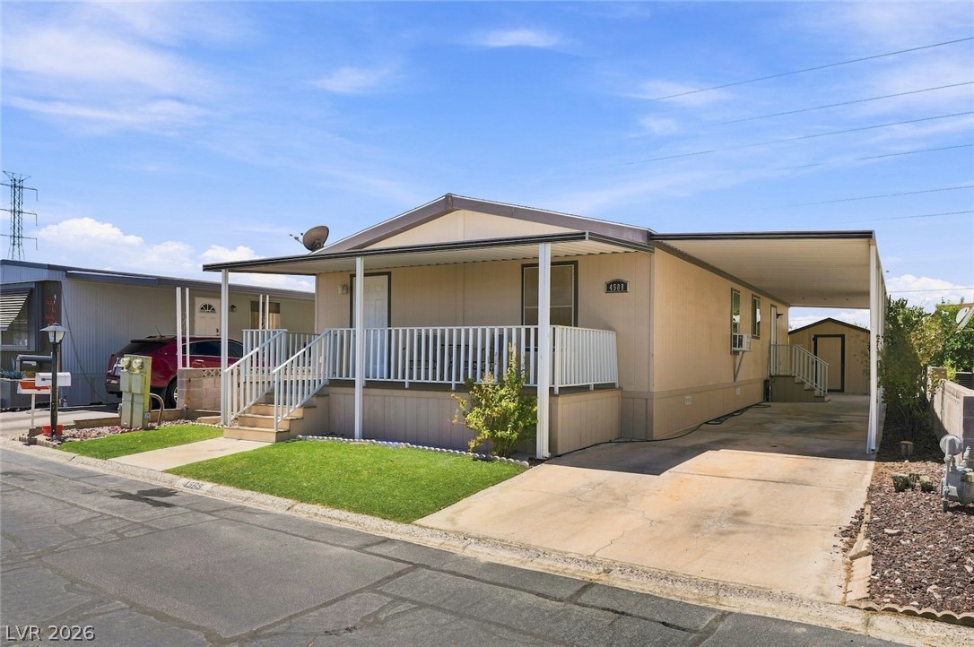 4589 Royal Ridge Boulevard Property Photo 1