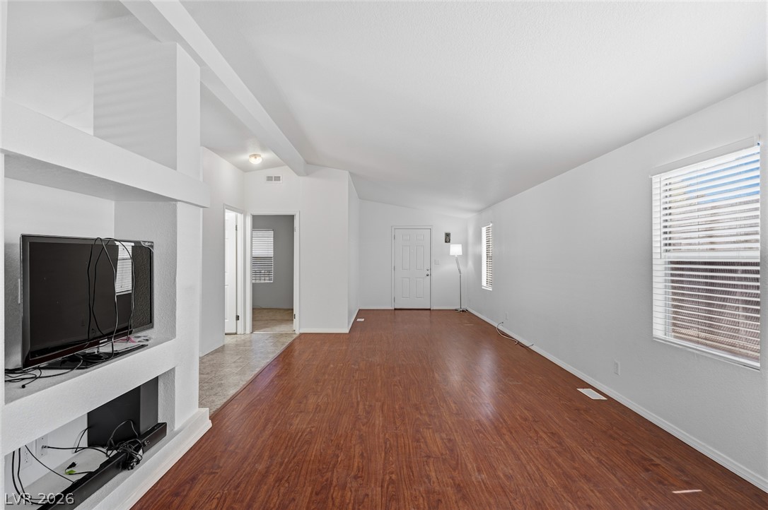 4589 Royal Ridge Boulevard Property Photo 13