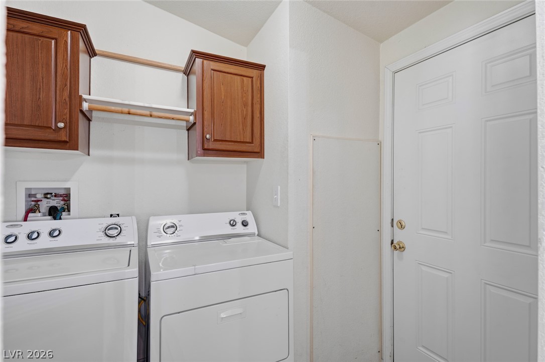 4589 Royal Ridge Boulevard Property Photo 27