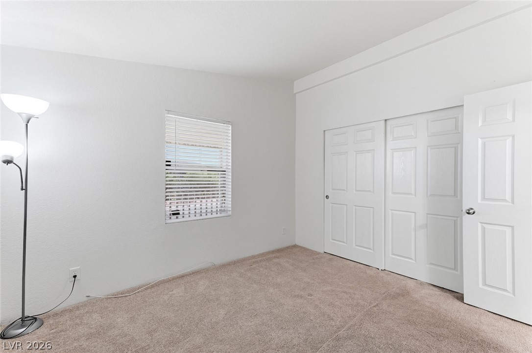 4589 Royal Ridge Boulevard Property Photo 34
